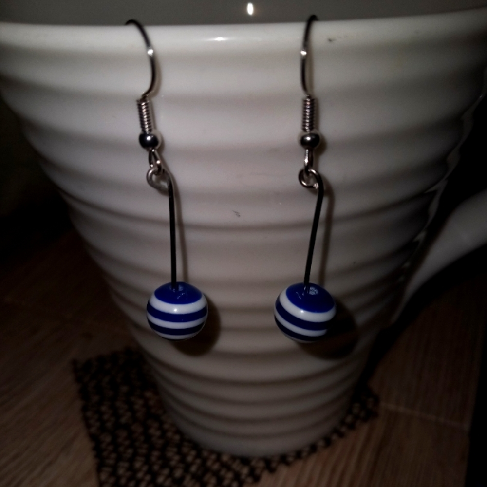 Hand Crafted blue and white stripe dangling drop silver plated earrings